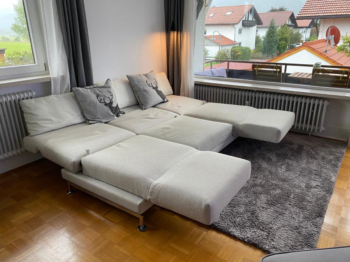Ludwigslust - Ferienappartement Mit Bergblick シュヴァンガウ エクステリア 写真