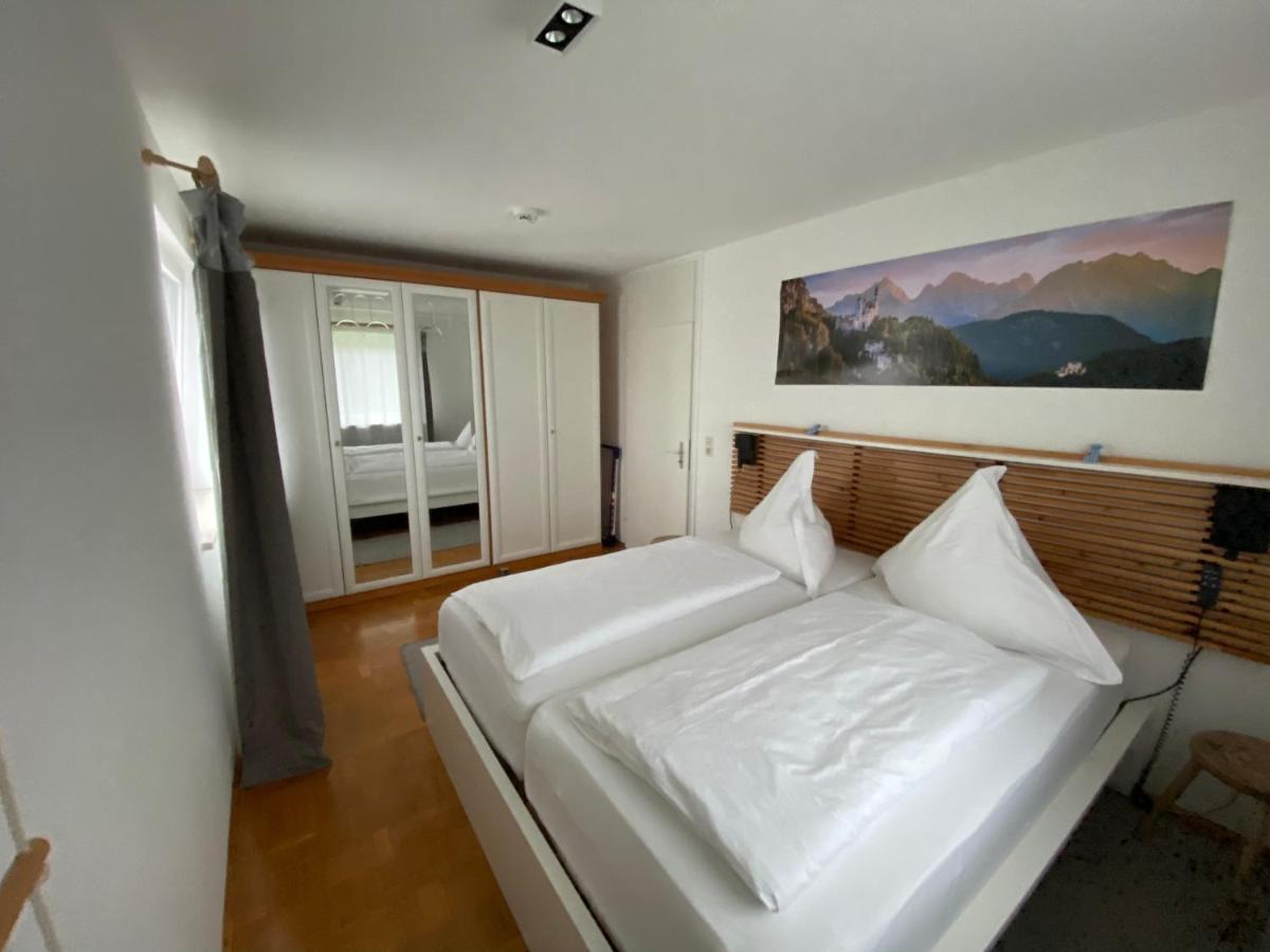 Ludwigslust - Ferienappartement Mit Bergblick シュヴァンガウ エクステリア 写真
