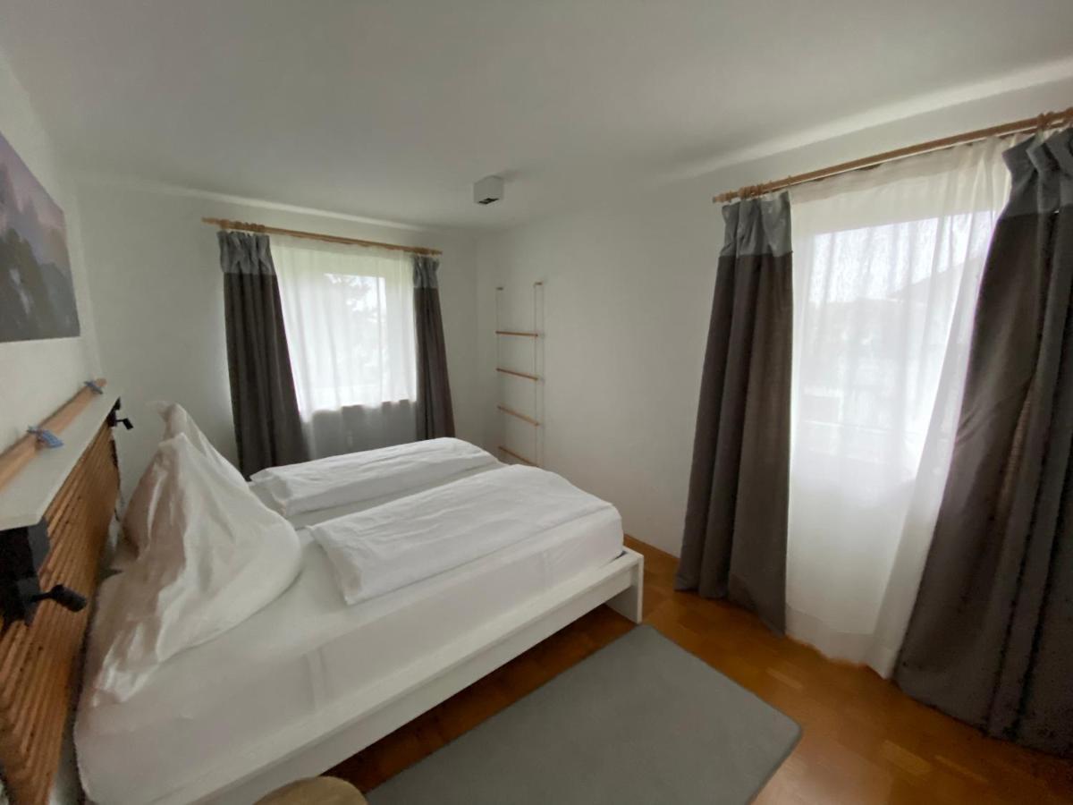 Ludwigslust - Ferienappartement Mit Bergblick シュヴァンガウ エクステリア 写真