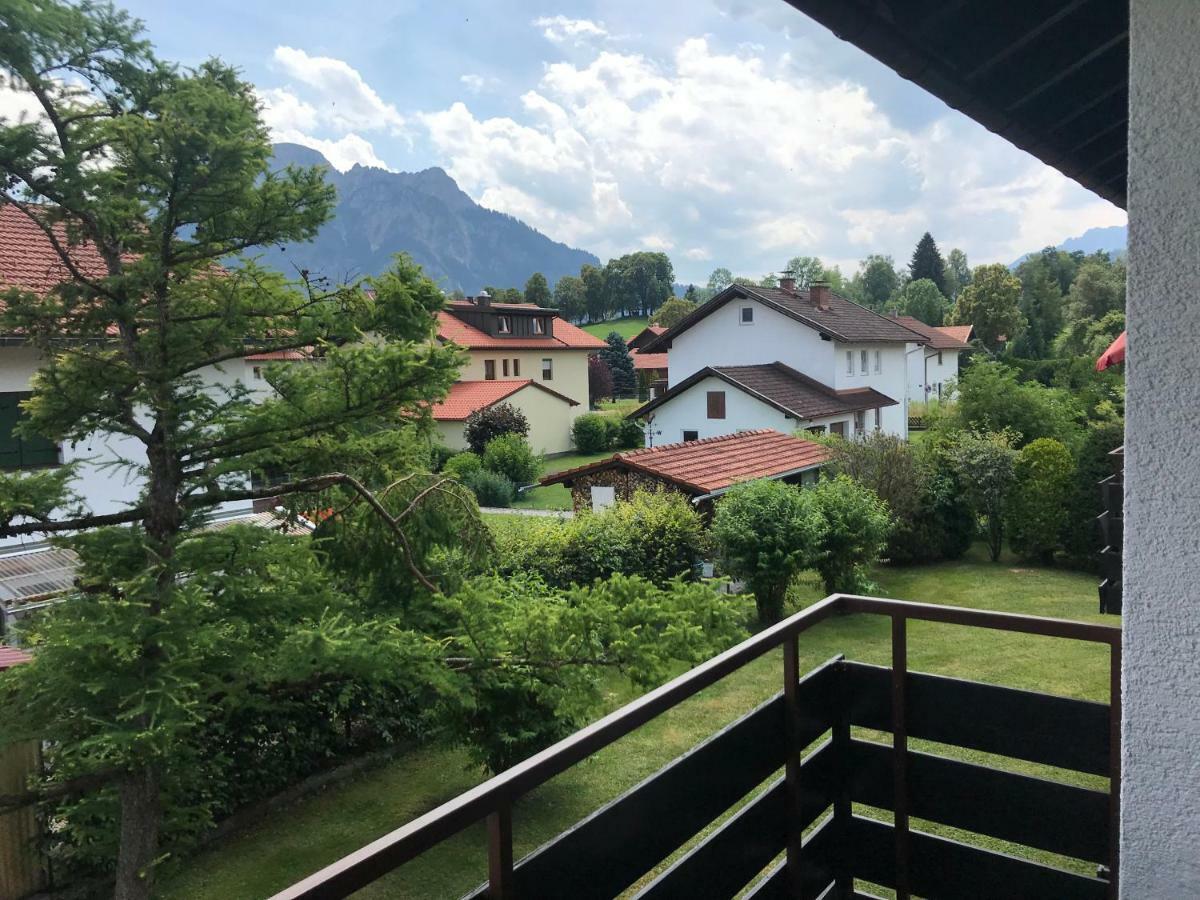 Ludwigslust - Ferienappartement Mit Bergblick シュヴァンガウ エクステリア 写真